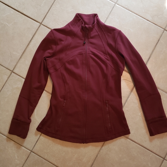 Lululemon Define Jacket - Picture 2 of 15